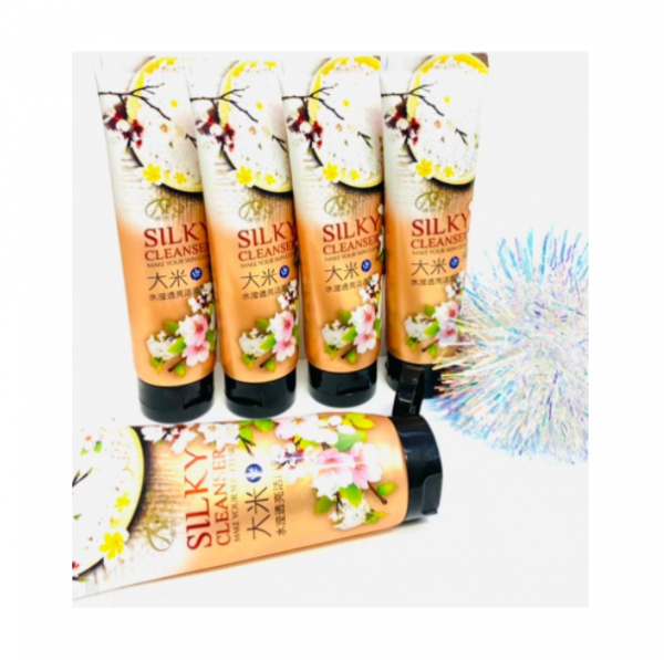 Пенка для умывания SILKY CLEANSER MAKE YOUR SKIN CLEAR