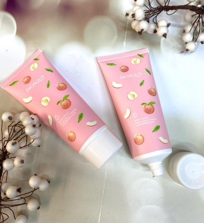 Пенка для умывания Bioaqua Peach Extract Amino Acid Cleanser
